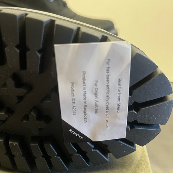 Timberland - Size: 6.5 - Brand new in box - Picture 7 of 8